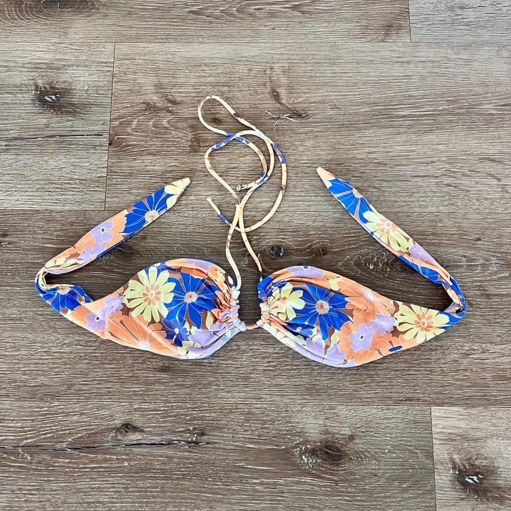Ripcurl bathing suit top!